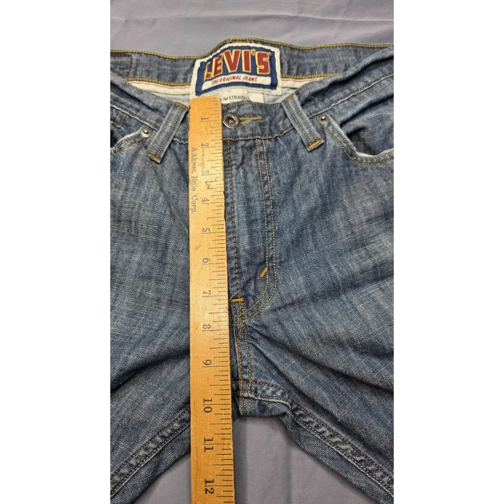 Men's 2000's Levi's 514 Slim Straight Leg Light Medium Wash Jeans 34x34